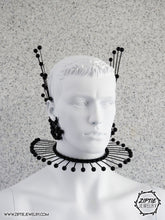 Load image into Gallery viewer, Futuristic Black Spike Choker