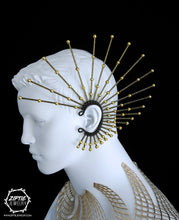 Load image into Gallery viewer, Gold Spike Ear Cuff
