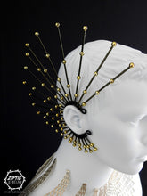 Load image into Gallery viewer, Gold Spike Ear Cuff
