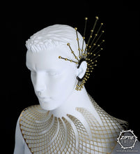 Load image into Gallery viewer, Gold Spike Ear Cuff