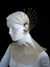 Load image into Gallery viewer, Gold Spike Ear Cuff