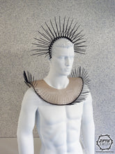 Load image into Gallery viewer, Gold Necklace & Spike Crown Set