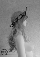 Load image into Gallery viewer, Leaf Necklace or Headband