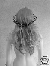 Load image into Gallery viewer, Leaf Necklace or Headband