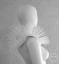 Load image into Gallery viewer, Snow Hedgehog Necklace