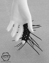 Load image into Gallery viewer, Spike Ring