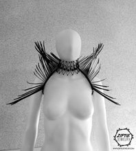 Load image into Gallery viewer, Spike Wrap