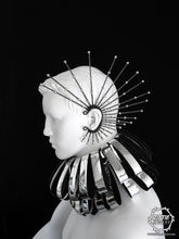 Load image into Gallery viewer, Silver Spike Ear Cuff
