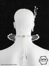 Load image into Gallery viewer, White Pearl Spike Collar
