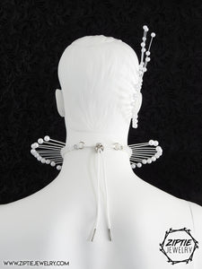 White Pearl Spike Collar