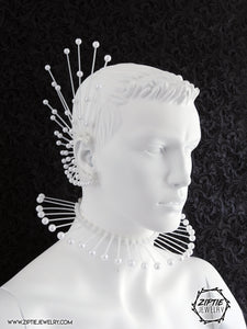 White Pearl Spike Collar