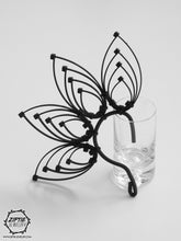 Load image into Gallery viewer, Leaf Earcuff Pair
