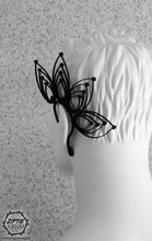 Load image into Gallery viewer, Leaf Earcuff Pair
