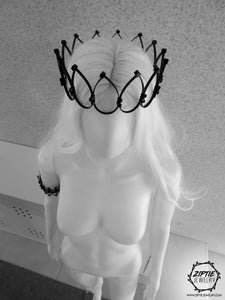 Minimalistic Black Crown