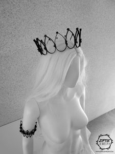 Minimalistic Black Crown