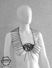 Load image into Gallery viewer, Oval Spike Necklace
